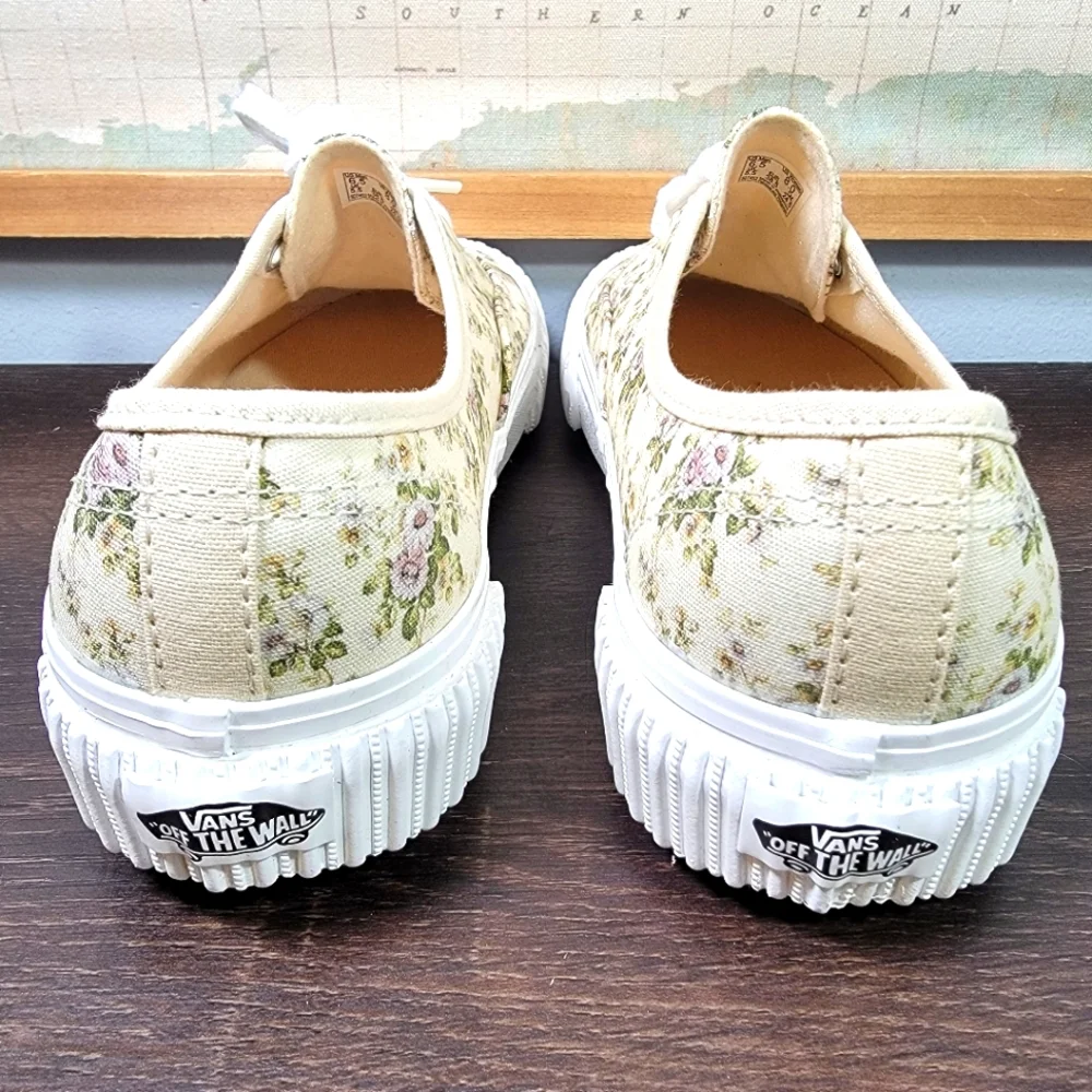 BRAND NEW Vans Sk8-Low "Limited" Floral Rubber Sole Women's Size 8.0 - Picture 5 of 7